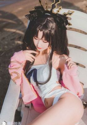国产在线美女热门精品_HD全集免费播放