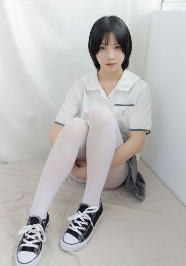 日韩美女制服诱惑空姐_BD英语日本电影免费