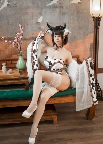 女生和女生一起打扑克差差_HD手机免费观看完整
