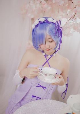 欧美风情怀旧女生头像_1080P电影在线观看