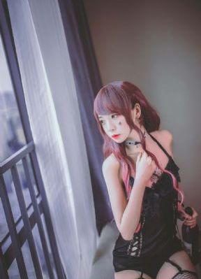 欧美熟妇玩小伙_720BD在线观看